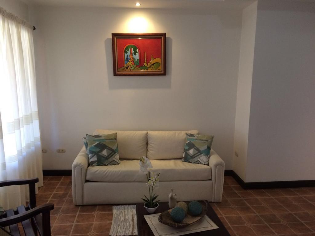 Apartotel Don Luis San Antonio De Belen Ruang foto